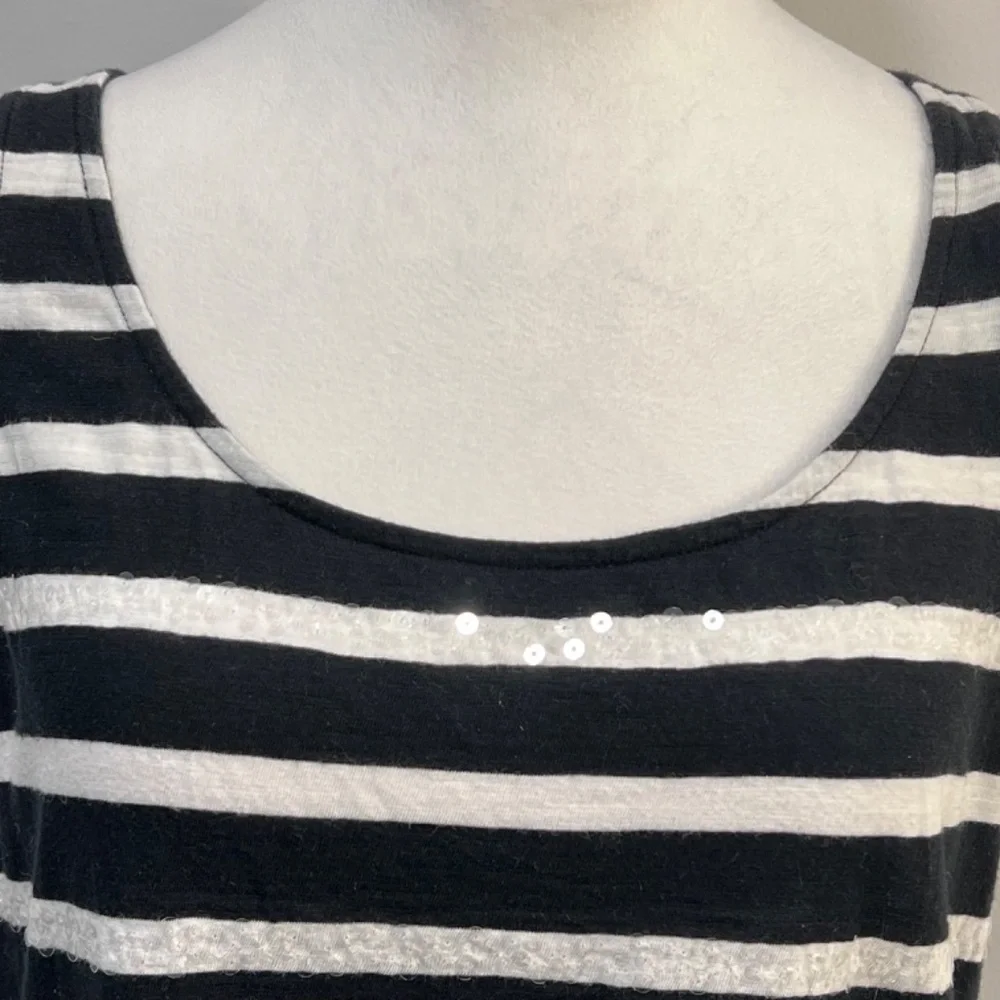 Banana Republic Black & White Sequined Tank Top Size Large - Picture 2 of 12